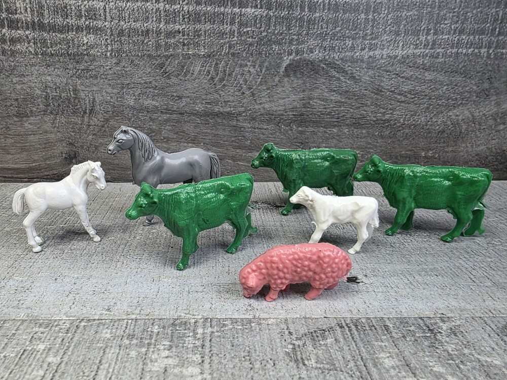 Primitive Toy Farm Animals Cow Sheep Horse Vintage 1980s Lot b290